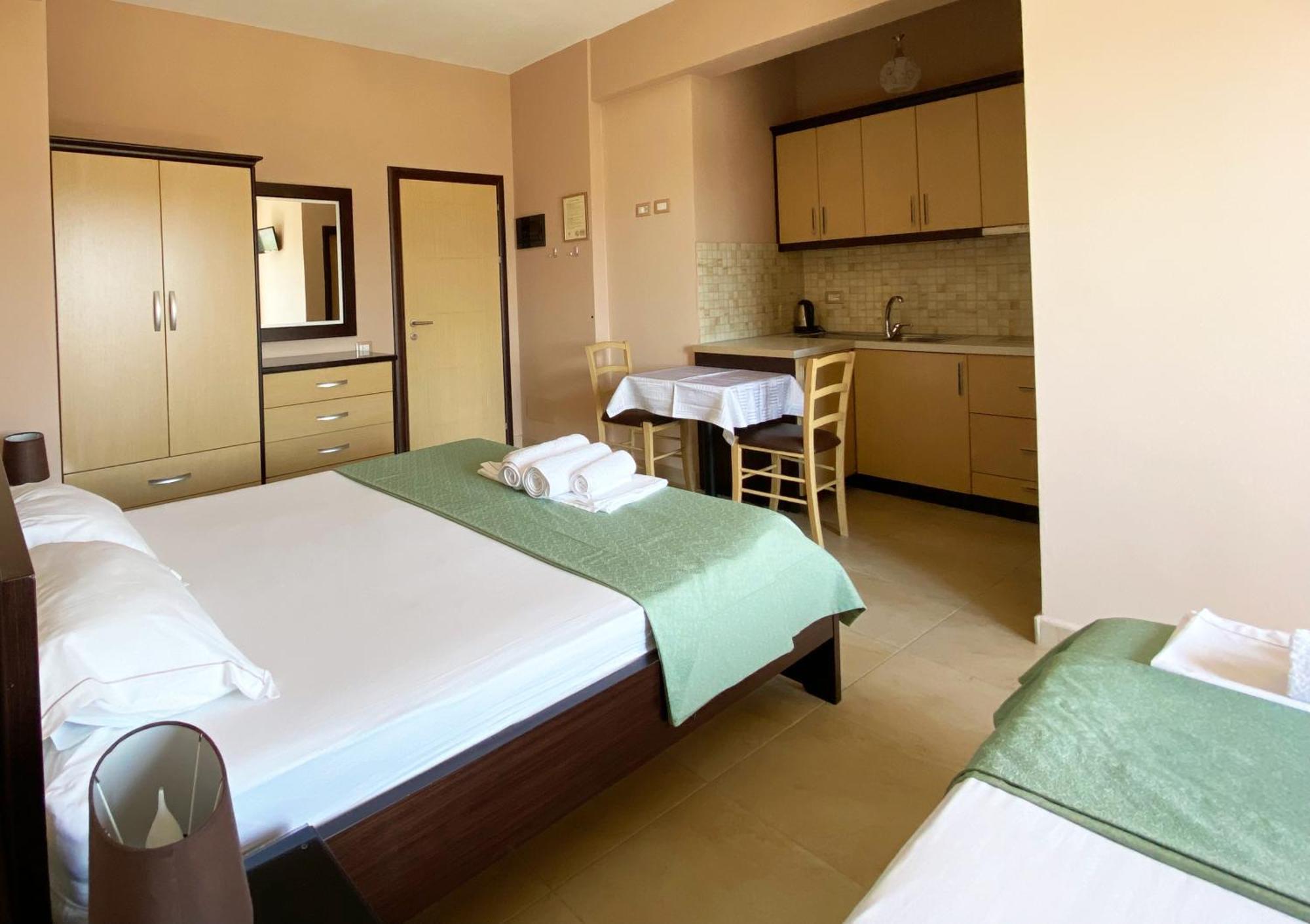 Aparthotel Paja Ksamil Exteriér fotografie